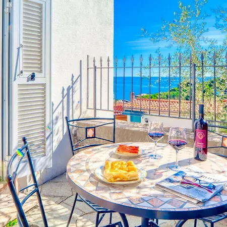 Appartement Il Geranio Sant'elmo - *