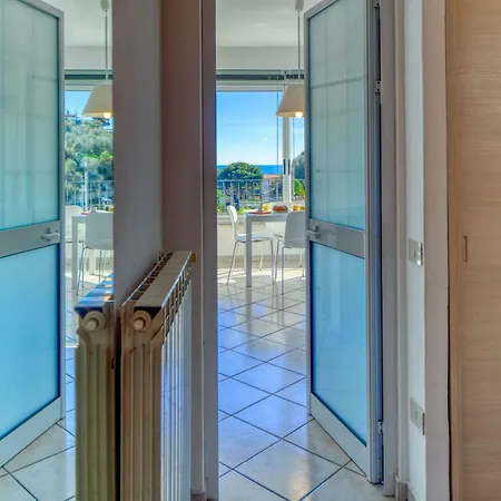 شقة Il Geranio Sant'elmo - دْيانو مارينا